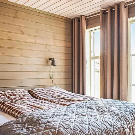 Holiday home Awesome In Voringsfoss With Wifi *